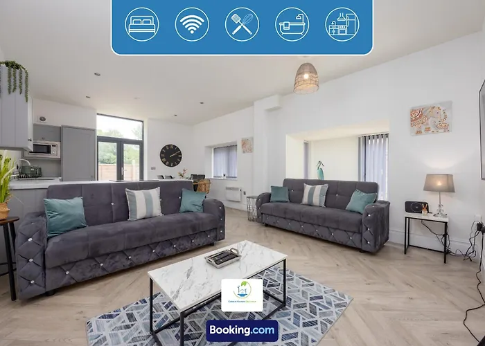 2 Bedroom By Haven Escapes Short Lets & Serviced In With Free Wifi & Parking Leeds (West Yorkshire)